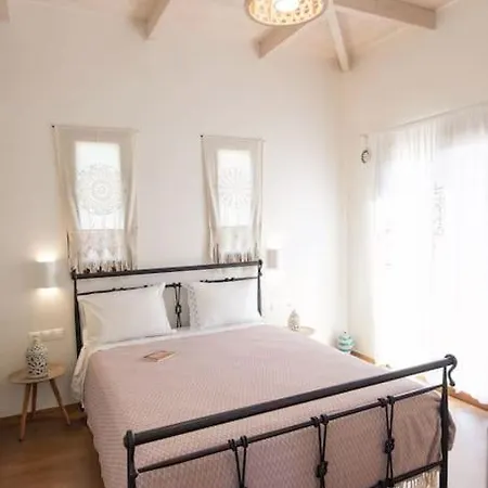 Asprolia Villa